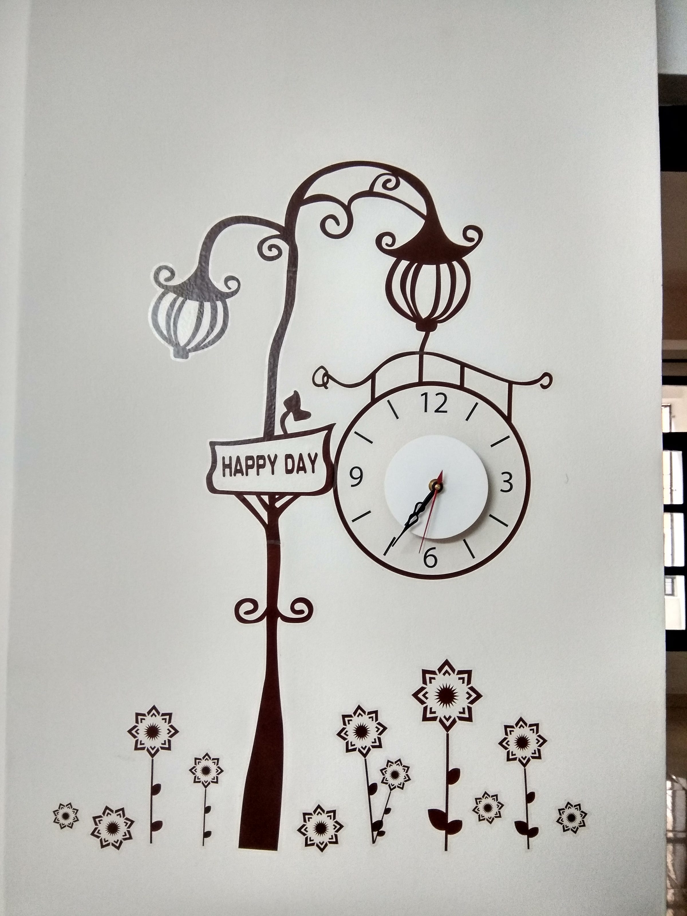 Isn’t this wall clock cool!